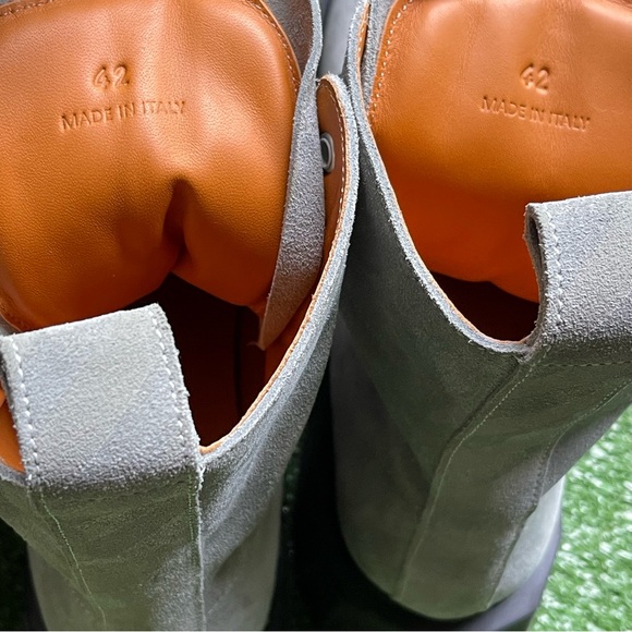 Off-White c/o Virgil Abloh Men’s Ankle Grey Suede Boots